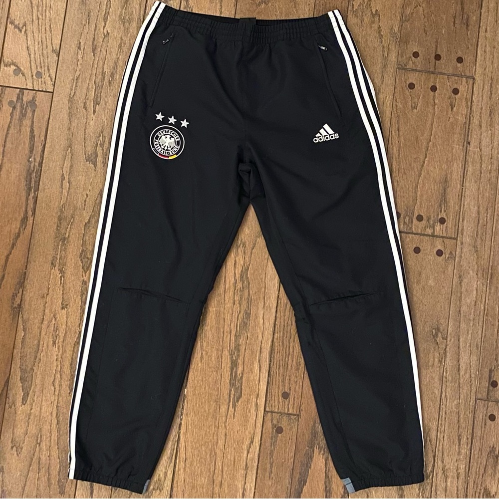 Three Stripe Life Adidas Warmers Large Black Red Yellow White Men
